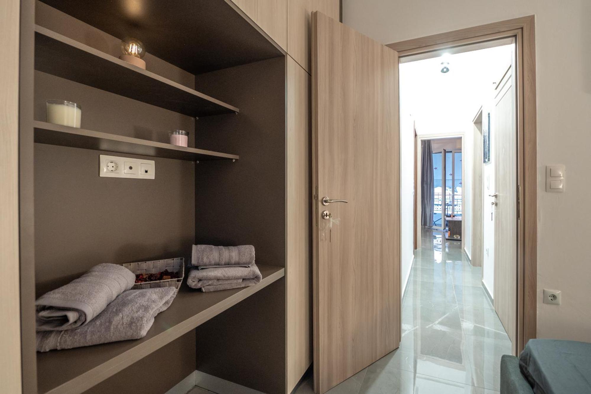 Minimalistic! Apartamento Atenas Exterior foto